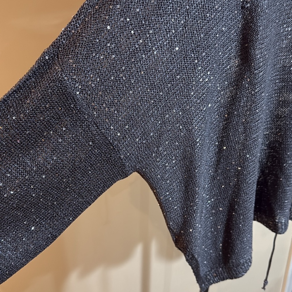Sioni Black Crew Neck Sweater with Fine Knit Texture - Picture 8 of 9